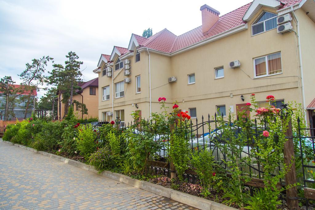 Delfin Hotel Koblevo Exterior photo