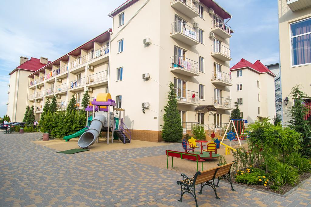 Delfin Hotel Koblevo Exterior photo